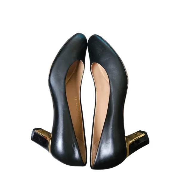 Salvatore Ferragamo Tamina Black Leather Gold Tone Heel Pumps Sz 8B Italy - Picture 10 of 13